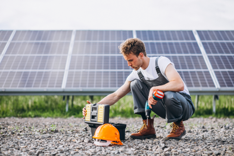 Leia mais sobre o artigo Como ser um integrador solar? 8 passos!
